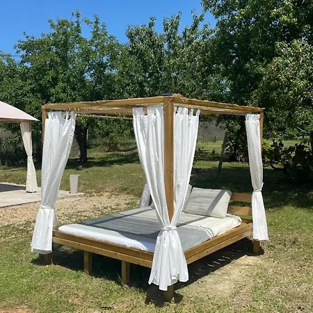 Demeure Familiale De Charme En Dordogne Hotel